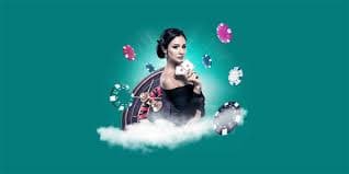 Live Casino Lapak77 Slot – meja baccarat dengan dealer cantik profesional streaming langsung
